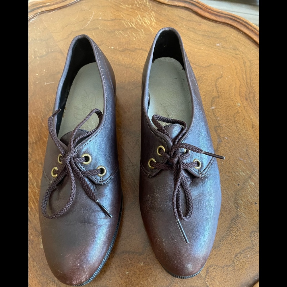 Vintage Dancing leather brown flat shoes 6